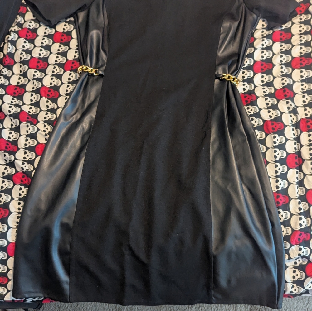 MICHAEL Michael Kors Black Sheath Dress Sleeveless Crew Neck